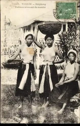 Ak Haiphong Vietnam, femmes revenant du marche