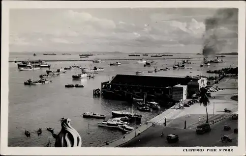 Ak Singapur, Clifford Pier, Blick auf den Hafen, Schiffe