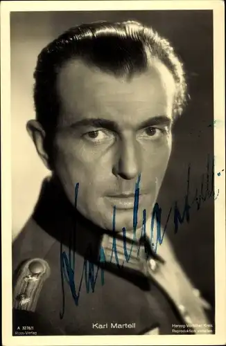 Ak Schauspieler Karl Martell, Portrait in Uniform, Ross Verlag A 3278 1, Autogramm