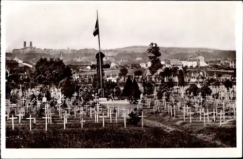 Ak Verdun Meuse, Cimetiere militaire du Faubourg Pave