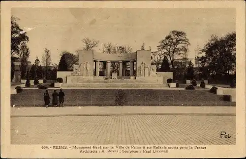Ak Reims Marne, Monument eleve par la Ville de Reims a ses Enfants morts pour le France