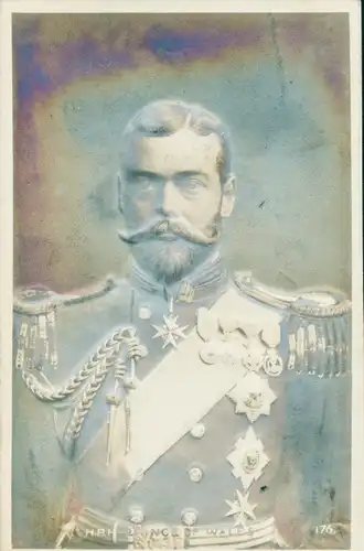 Ak Prince of Wales, König Georg V von Großbritannien, Portrait in Uniform, Orden