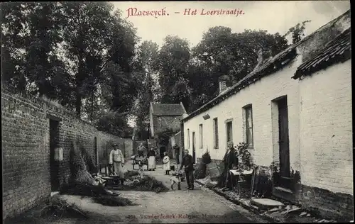 Ak Maaseik Maeseyck Flandern Limburg, Het Loerstraatje
