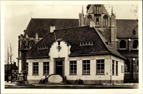 Ak Wouw Nordbrabant, Gemeentehuis