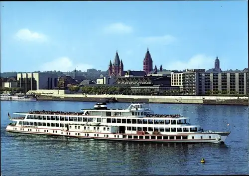 Ak Mainz am Rhein, Rathaus, Dom, Hilton, Town Hill, Cathedral, Rheingoldhalle, Schiff