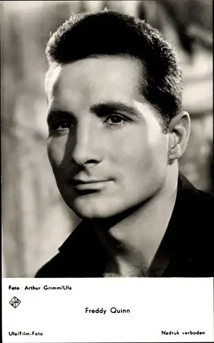 Ak Schauspieler und Sänger Freddy Quinn, Portrait