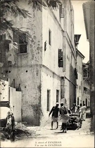 Ak Sansibar Tansania, Une rue de Zanzibar, Strasse, Einwohner