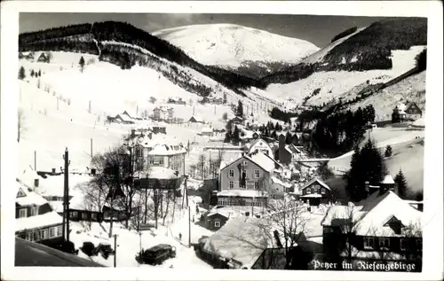 Ak Pec pod Sněžkou Petzer Riesengebirge Region Königgrätz, Tal im Winter