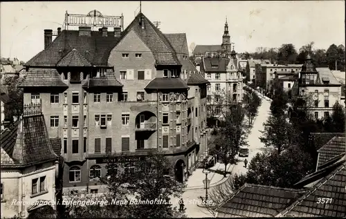 Ak Dzierżoniów Reichenbach Eulengebirge Schlesien, Neue Bahnhofstraße und Poststraße, Hotel