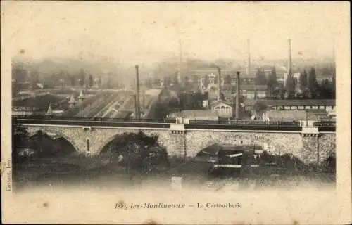 Ak Issy les Moulineaux Hauts de Seine, La Cartoucherie, Schornsteine