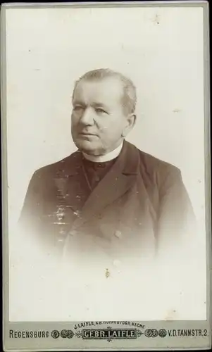 CdV Regensburg, Portrait von einem Geistlichen