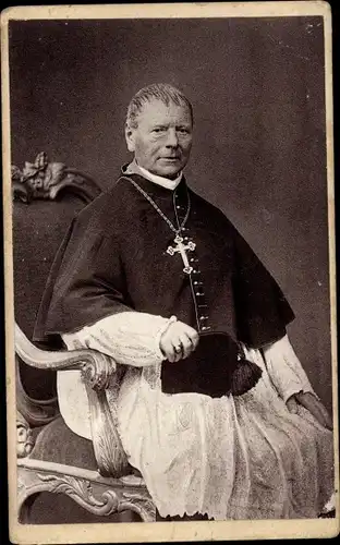 CdV Portrait von einem Geistlichen, Bischof