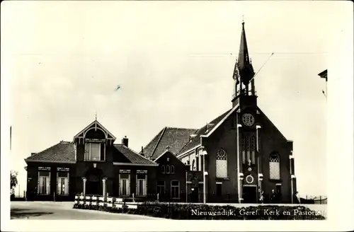 Ak Nieuwendijk Nordbrabant, Geref. Kerk en Pastorie