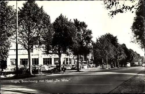 Ak Vught Nordbrabant, Bosscheweg met Hotel De Witte