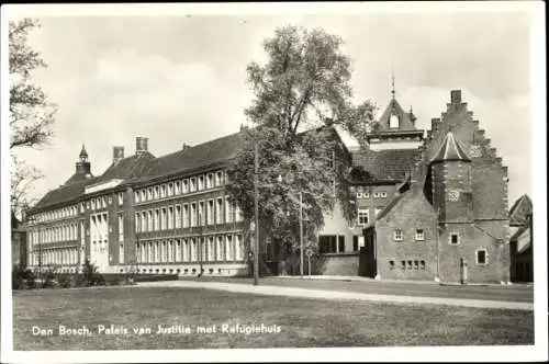 Ak 's Hertogenbosch Den Bosch Nordbrabant Niederlande, Paleis van Justitie met Refugiehuis