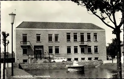 Ak Vierlingsbeek Nordbrabant Niederlande, Gemeentehuis