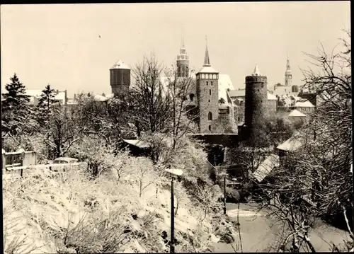 Ak Bautzen in der Oberlausitz, Blick vom Scharfenweg zur Altstadt, Winter