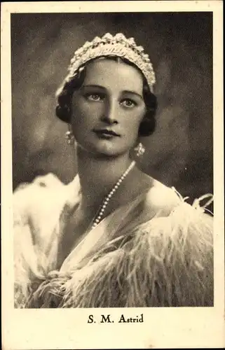Ak Astrid von Schweden, Königin von Belgien, Portrait