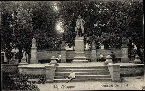 Ak Neuruppin in Brandenburg, Schinkeldenkmal