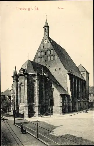 Ak Freiberg in Sachsen, Dom, Außenansicht, Straßenpartie