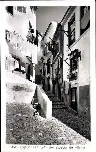 Ak Lisboa Lissabon Portugal, Um aspecto de Alfama