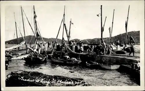 Ak Saint Thomas Amerikanische Jungferninseln, commercial boats at a wharf
