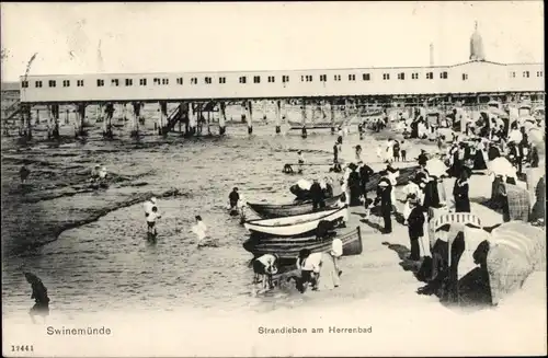 Ak Świnoujście Swinemünde Pommern, Strandleben am Herrenbad