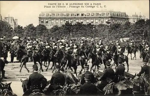 Ak Paris VIII, Visite de S. M. Alphonse XIII a Paris, Place de l'Étoile, Passage du Cortege