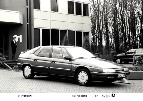 Foto Citroën XM Turbo D 12 4/90, Auto vor einem Haus, Hausnummer 91