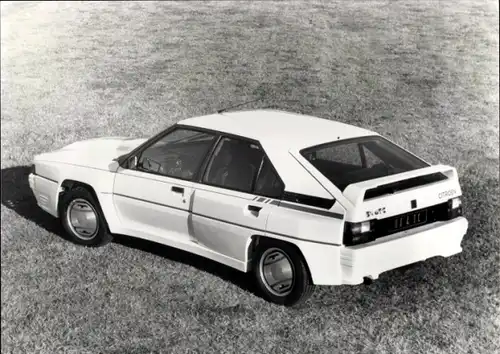 Foto Citroën BX 4 TC, Auto, Heckansicht
