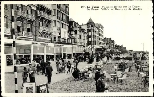 Ak La Panne De Panne Westflandern, Villas et Hotels sur la Digue