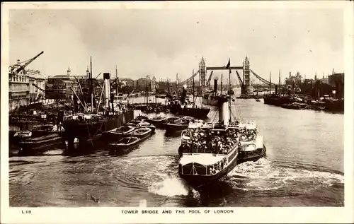 Ak London City England, Tower Bridge and the Pool