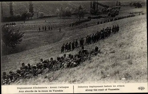 Ak Deploiement d'Infanterie, avant l'attaque, aux abords de la route de Varedde