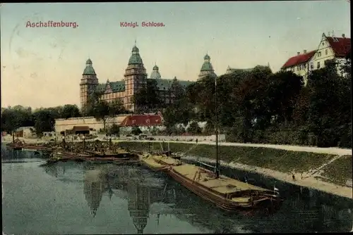 Ak Aschaffenburg in Unterfranken, Königliches Schloss von Gewässer aus