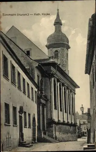 Ak Simmern im Hunsrück, Ortspartie mit Blick auf Katholische Kirche