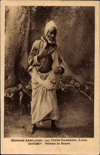 Ak Dahomey, Missions Africains, Feticheur du Serpent