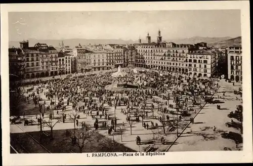 Ak Pamplona Navarra, Plaza de la Republica