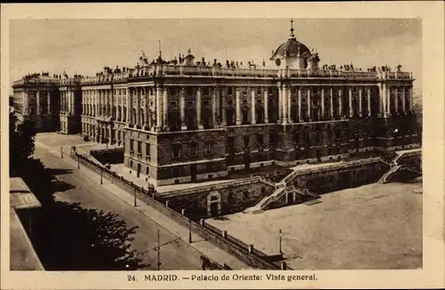Ak Madrid Spanien, Palacio de Oriente, vista general
