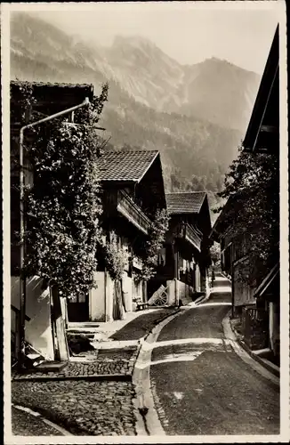 Ak Brienz Kanton Bern, Dorfstraße