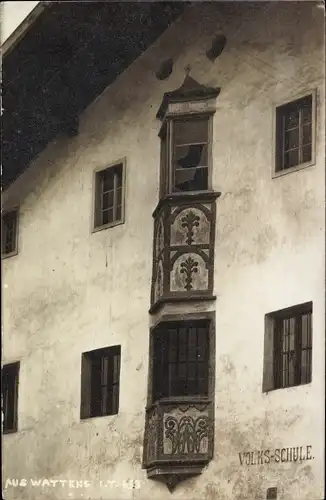 Ak Wattens in Tirol, Volks-Schule