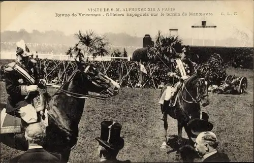Ak Paris XII Bois de Vincennes, Visite de S. M. Alphonse XIII a Paris, Les officiers espagnols