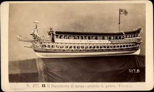 CdV Venezia Venedig Veneto, l Bucintoro di mezzo scorcio di prora