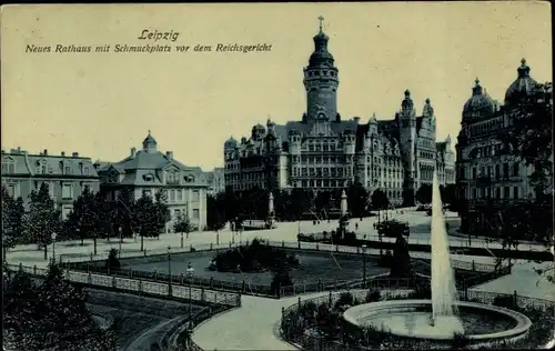 Ak Leipzig Sachsen, Neues Rathaus, Schmuckplatz vor dem Reichsgericht, Springbrunnen