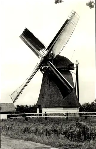 Ak Akersloot Nordholland Niederlande, Korenmolen De Oude Knegt