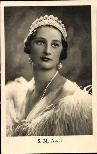 Ak Astrid von Schweden, Königin von Belgien, Portrait