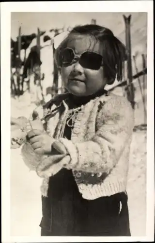 Ak Prinzessin Margriet der Niederlande, Portrait Winterurlaub Zermatt Matterhorn 1947