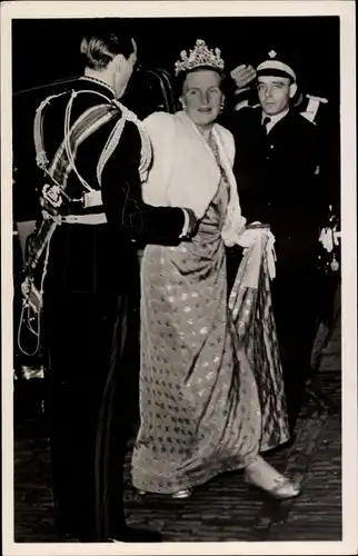 Ak Königin Juliana der Niederlande, Prinz Bernhard, Concertgebouw te Amsterdam, 1948