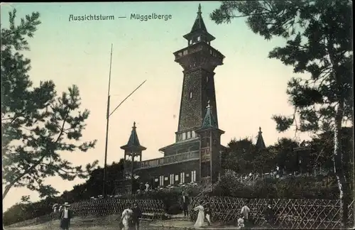 Ak Berlin Köpenick, Müggelberge, Bismarckwarte, Aussichtsturm, Passanten