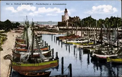 Ak Kołobrzeg Kolberg Pommern, Fischerhafen und Lotsenstation