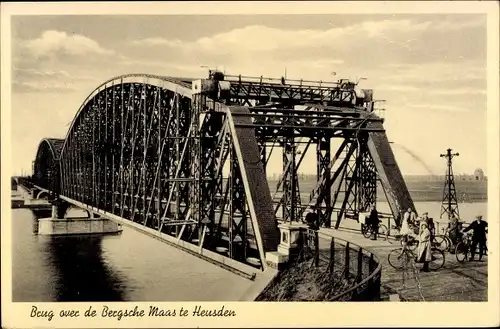 Ak Heusden Nordbrabant, Brug over de Bergsche Maas